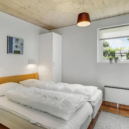 Pet Friendly In With Sauna Sjolund